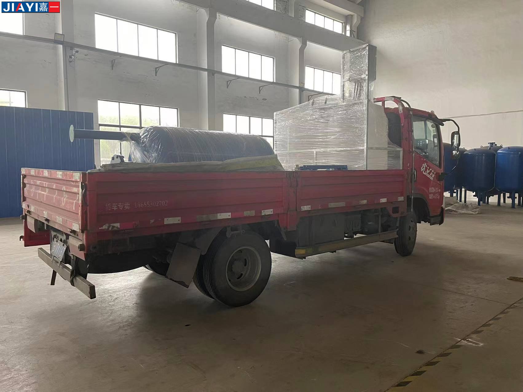 安徽蕪湖發貨定壓補水機組和全自動加藥裝置各一套